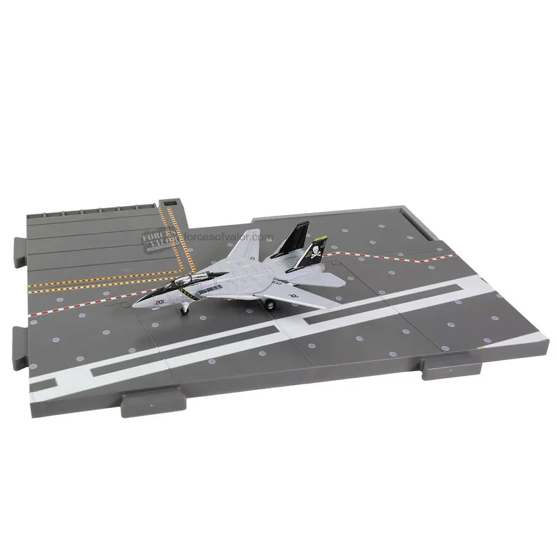 Forces of Valor 831109 CVN-65 Deck, Section I Deck + F-14B VF-84 “Jolly Roger” Commande En Gros